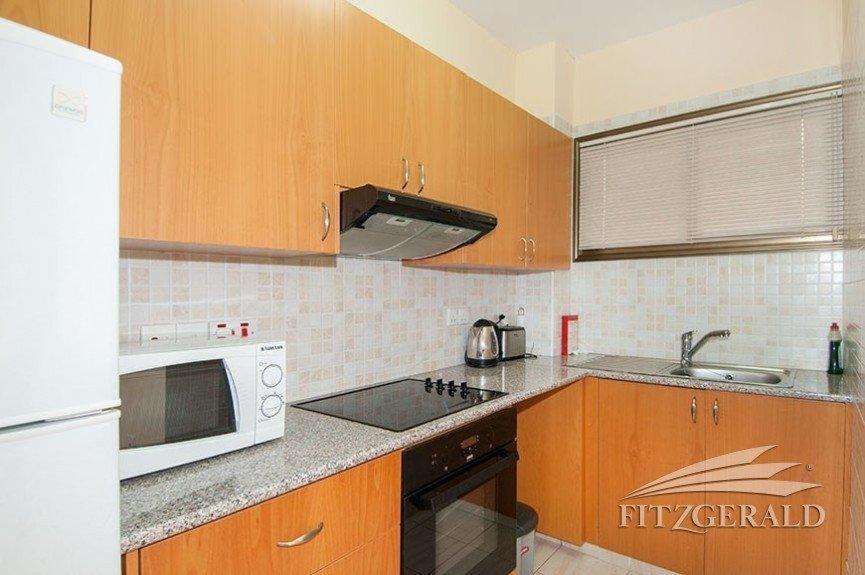1 Bedroom Garden Flat, Sleeps 4 Пафос Екстериор снимка